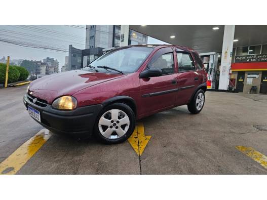 CHEVROLET - CORSA - 1996/1996 - Vermelha - R$ 9.500,00