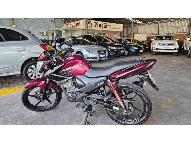 YAMAHA - FAZER - 2016/2016 - Vermelha - R$ 12.800,00