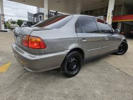 HONDA - CIVIC - 2000/2000 - Cinza - R$ 18.500,00