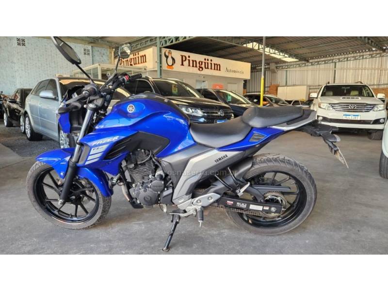 YAMAHA - FAZER - 2023/2023 - Azul - R$ 22.900,00