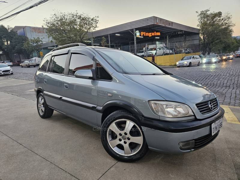 CHEVROLET - ZAFIRA - 2003/2003 - Cinza - R$ 22.000,00