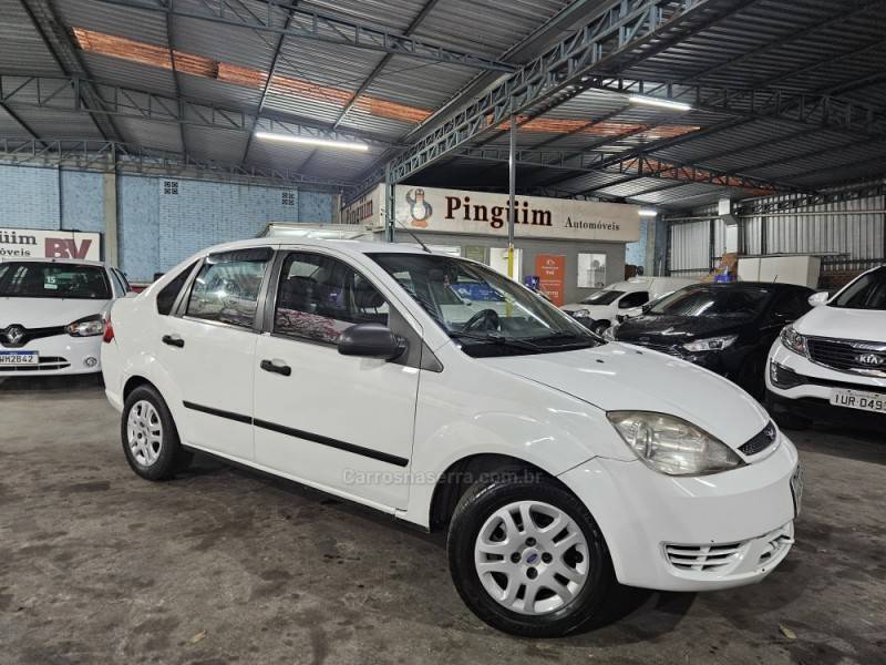 FORD - FIESTA - 2005/2005 - Branca - R$ 19.900,00