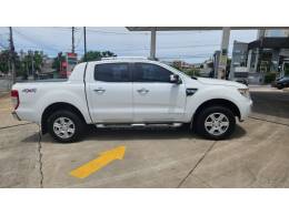 FORD - RANGER - 2013/2013 - Branca - R$ 107.900,00