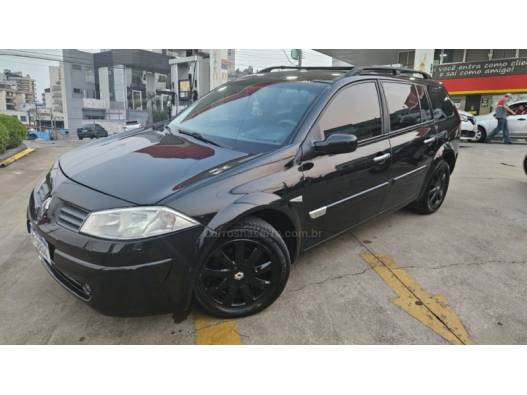 RENAULT - MÉGANE - 2008/2008 - Preta - R$ 25.900,00