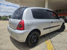 RENAULT - CLIO - 2009/2010 - Prata - R$ 16.900,00