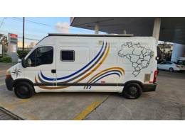 RENAULT - MASTER - 2010/2011 - Branca - R$ 139.900,00