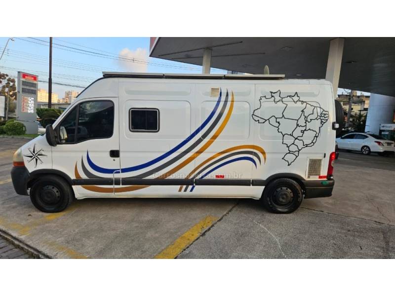 RENAULT - MASTER - 2010/2011 - Branca - R$ 139.900,00