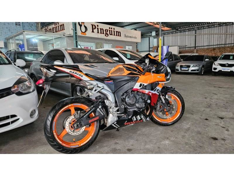 HONDA - CBR 600RR - 2008/2008 - Laranja - R$ 38.900,00