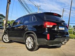 KIA MOTORS - SORENTO - 2014/2015 - Preta - R$ 77.900,00