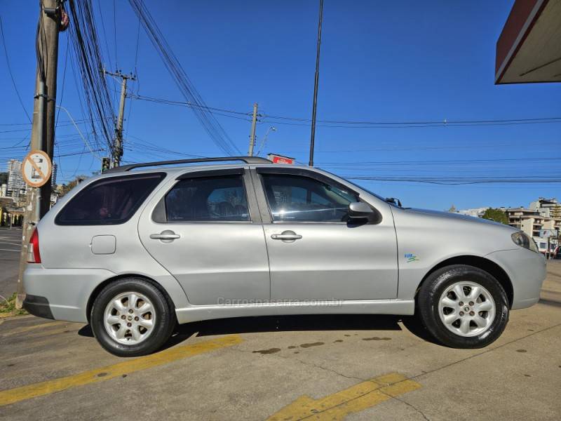 FIAT - PALIO - 2007/2007 - Prata - R$ 24.900,00