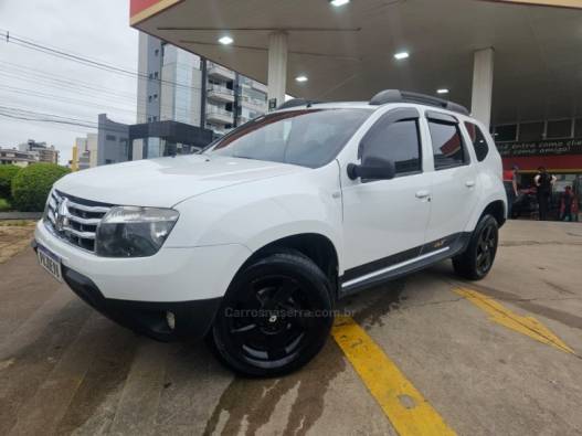 RENAULT - DUSTER - 2015/2015 - Branca - R$ 52.900,00