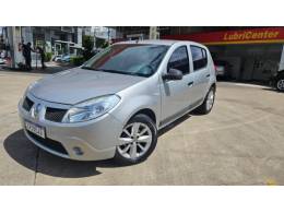 RENAULT - SANDERO - 2010/2010 - Prata - R$ 24.900,00