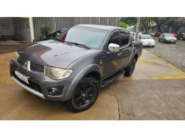 MITSUBISHI - L200 TRITON - 2011/2012 - Cinza - R$ 98.900,00