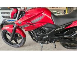 YAMAHA - FAZER - 2011/2011 - Vermelha - R$ 13.000,00