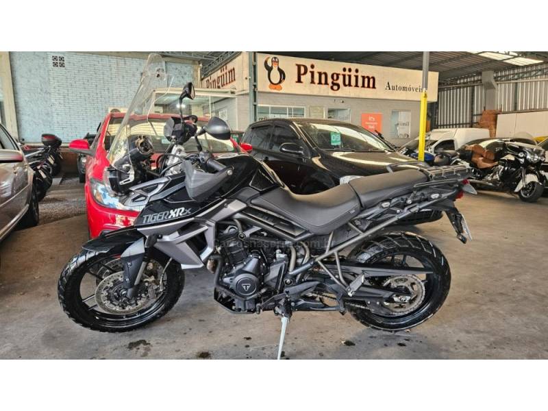 TRIUMPH - TIGER 800 - 2016/2017 - Preta - R$ 47.800,00