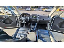 VOLKSWAGEN - TIGUAN - 2014/2014 - Prata - R$ 71.900,00