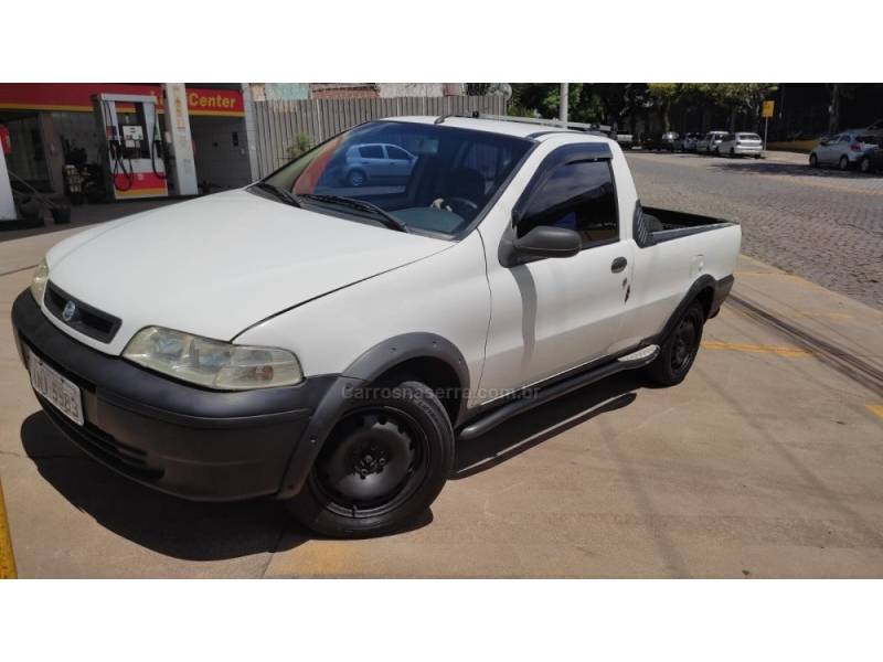 FIAT - STRADA - 2006/2007 - Branca - R$ 27.900,00