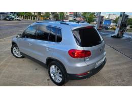 VOLKSWAGEN - TIGUAN - 2014/2014 - Prata - R$ 71.900,00