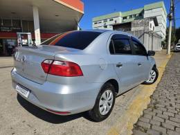 VOLKSWAGEN - VOYAGE - 2015/2015 - Prata - R$ 42.900,00