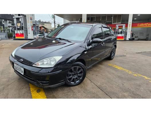 FORD - FOCUS - 2007/2007 - Preta - R$ 24.900,00