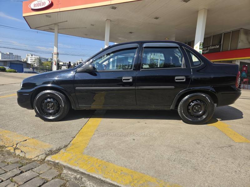 CHEVROLET - CLASSIC - 2007/2007 - Preta - R$ 20.900,00