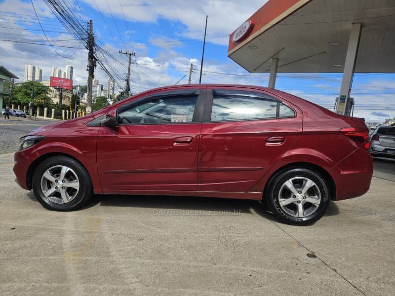 CHEVROLET - PRISMA - 2017/2017 - Vermelha - R$ 59.900,00