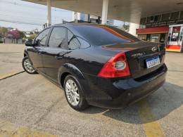 FORD - FOCUS - 2012/2012 - Preta - R$ 37.900,00