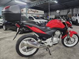 HONDA - CB 300R - 2011/2011 - Vermelha - R$ 12.500,00