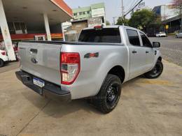 FORD - RANGER - 2020/2020 - Prata - R$ 134.500,00