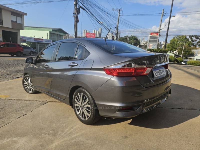 HONDA - CITY - 2021/2021 - Cinza - R$ 94.500,00