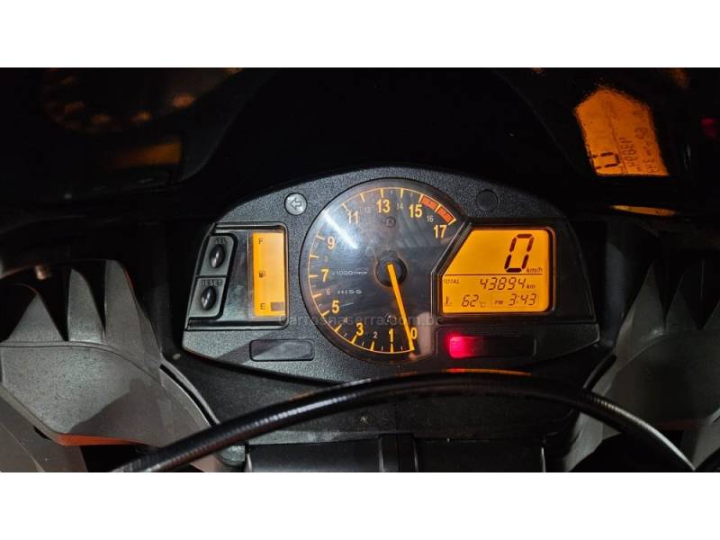 HONDA - CBR 600RR - 2008/2008 - Laranja - R$ 38.900,00