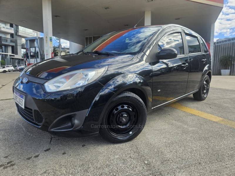 FORD - FIESTA - 2014/2014 - Preta - R$ 32.900,00