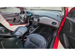 CHEVROLET - PRISMA - 2014/2014 - Vermelha - R$ 41.900,00