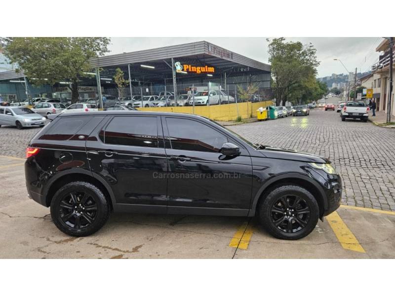 LAND ROVER - DISCOVERY SPORT - 2016/2016 - Preta - R$ 138.900,00