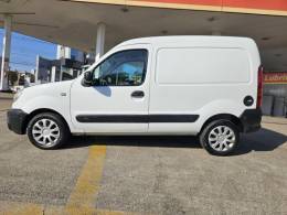 RENAULT - KANGOO - 2014/2014 - Branca - R$ 36.900,00