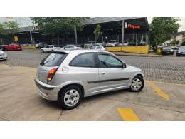 CHEVROLET - CELTA - 2001/2001 - Prata - R$ 12.900,00