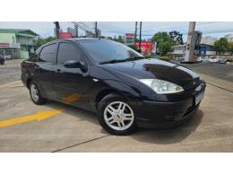 FORD - FOCUS - 2008/2008 - Preta - R$ 24.900,00