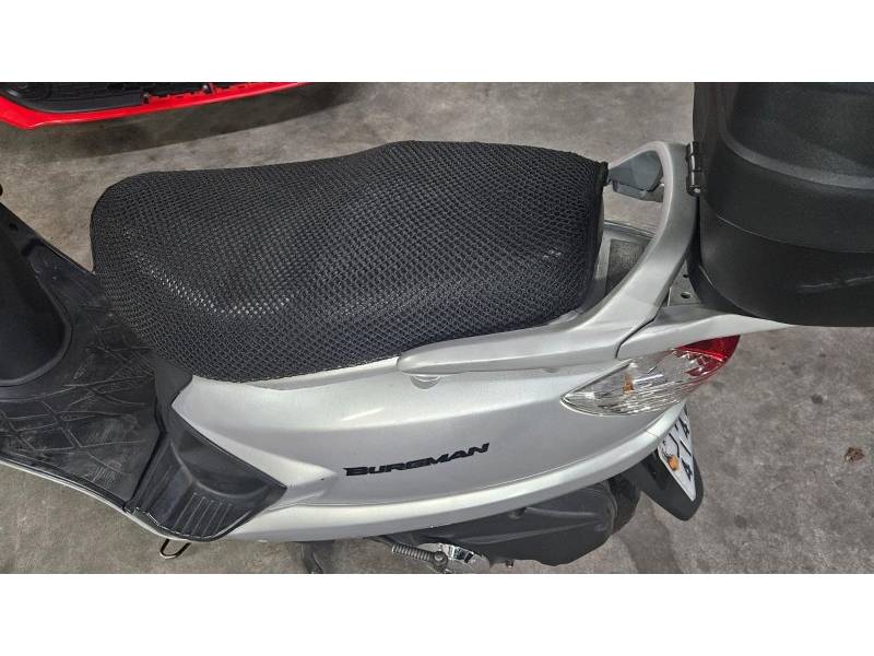 SUZUKI - AN125 BURGMAN - 2009/2009 - Prata - R$ 7.700,00