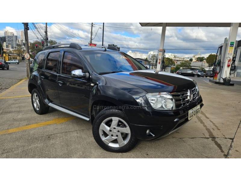 RENAULT - DUSTER - 2013/2013 - Preta - R$ 46.500,00