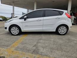 FORD - FIESTA - 2014/2014 - Branca - R$ 38.900,00