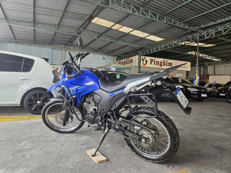 YAMAHA - XTZ 250 - 2021/2021 - Azul - R$ 24.300,00