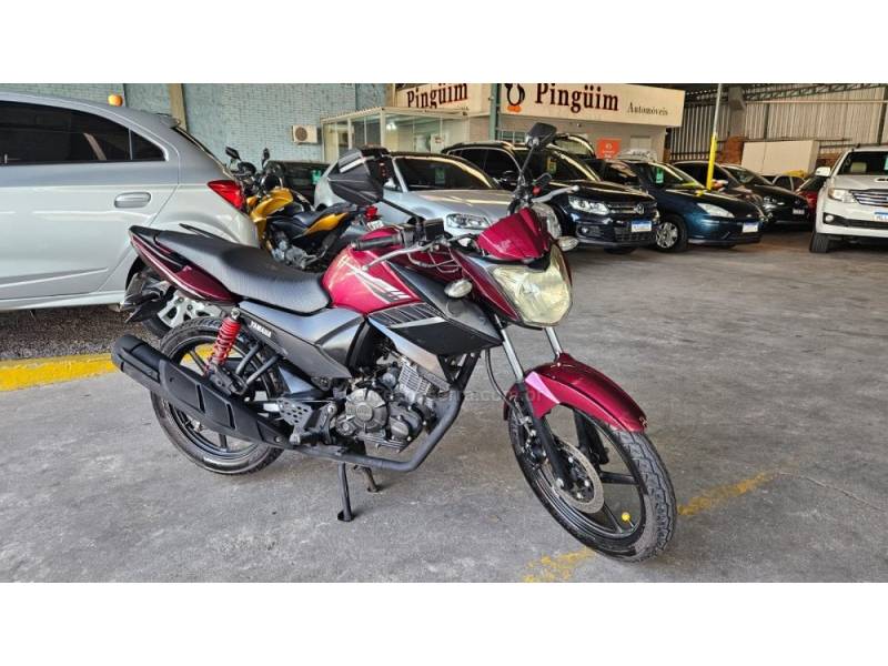 YAMAHA - FAZER - 2016/2016 - Vermelha - R$ 12.800,00