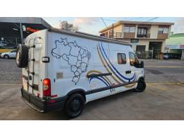 RENAULT - MASTER - 2010/2011 - Branca - R$ 139.900,00