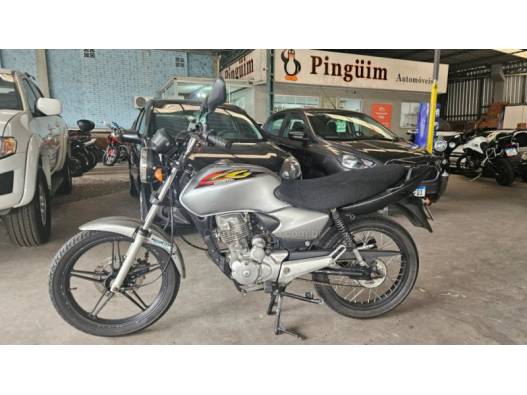 HONDA - CG 125 - 2001/2001 - Prata - R$ 5.700,00