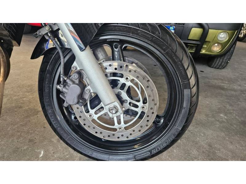 HONDA - CB 600F - 2005/2005 - Preta - R$ 27.900,00