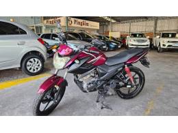 YAMAHA - FAZER - 2016/2016 - Vermelha - R$ 12.800,00