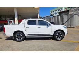 CHEVROLET - S10 - 2015/2016 - Branca - R$ 149.900,00