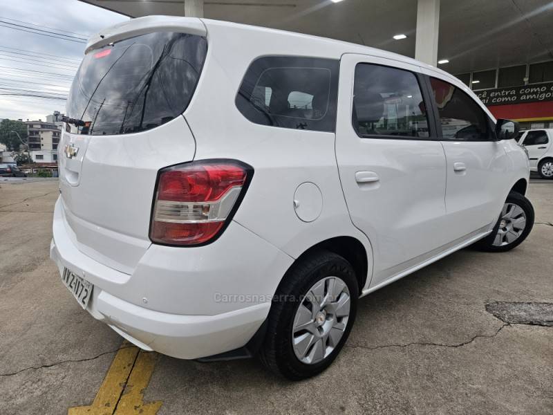 CHEVROLET - SPIN - 2014/2015 - Branca - R$ 44.900,00