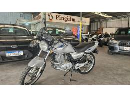 SUZUKI - EN 125 YES ED - 2009/2010 - Prata - R$ 5.900,00