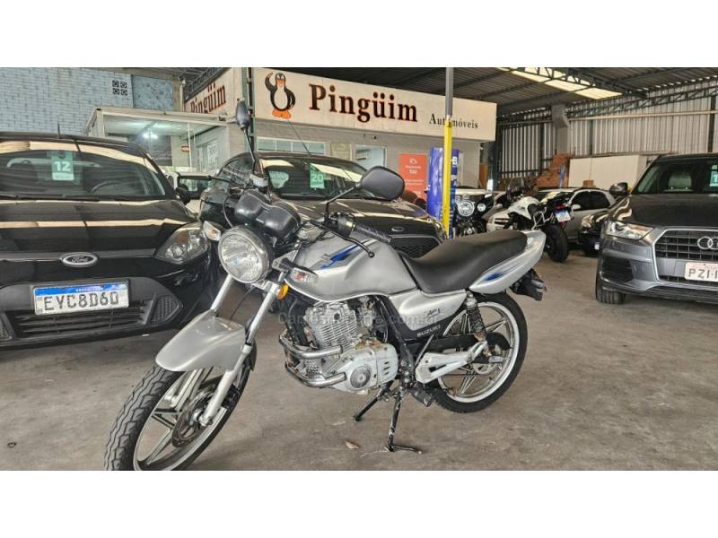 SUZUKI - EN 125 YES ED - 2009/2010 - Prata - R$ 5.900,00